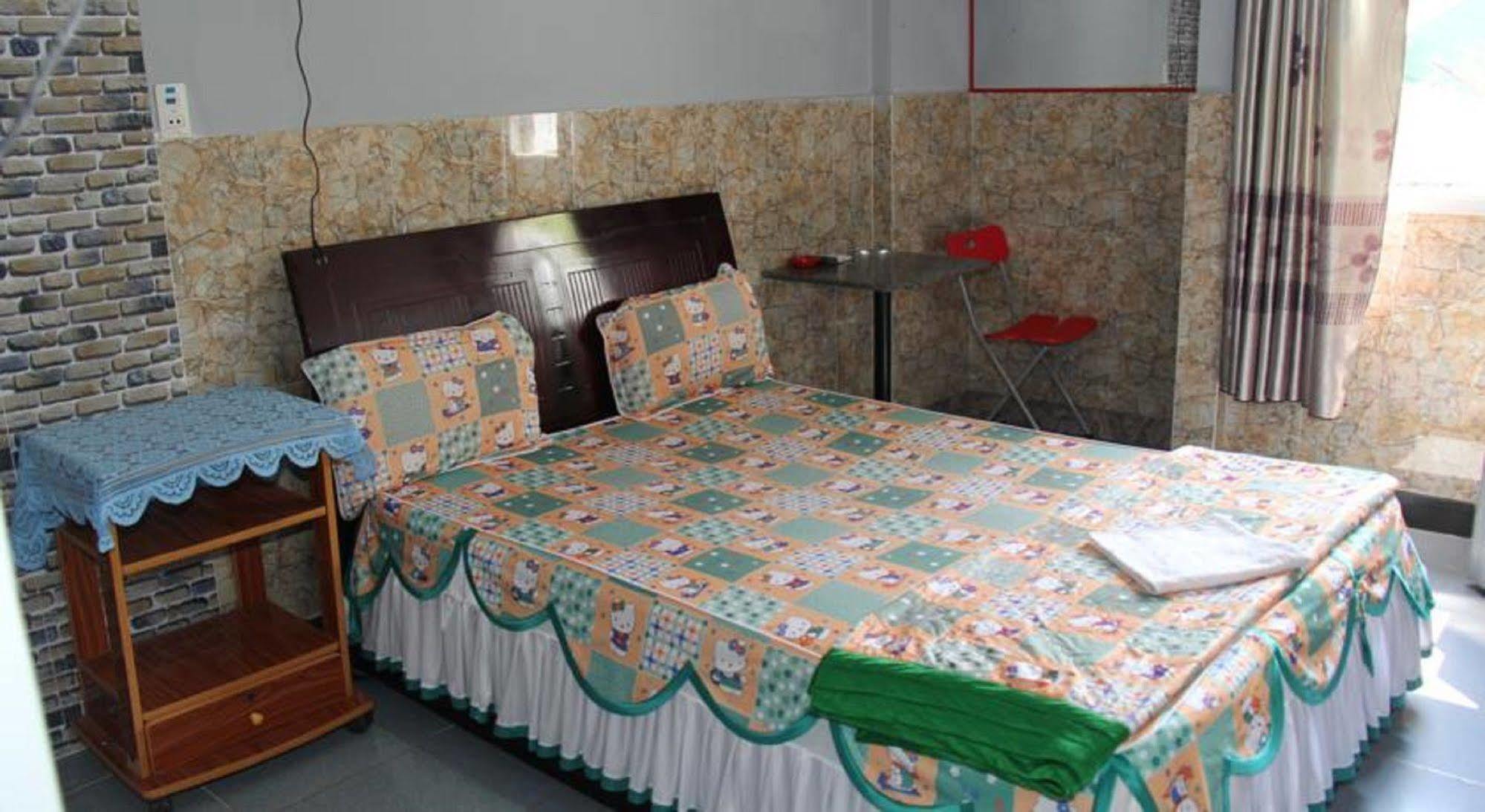 Yen Vy Hotel Quy Nhon Εξωτερικό φωτογραφία